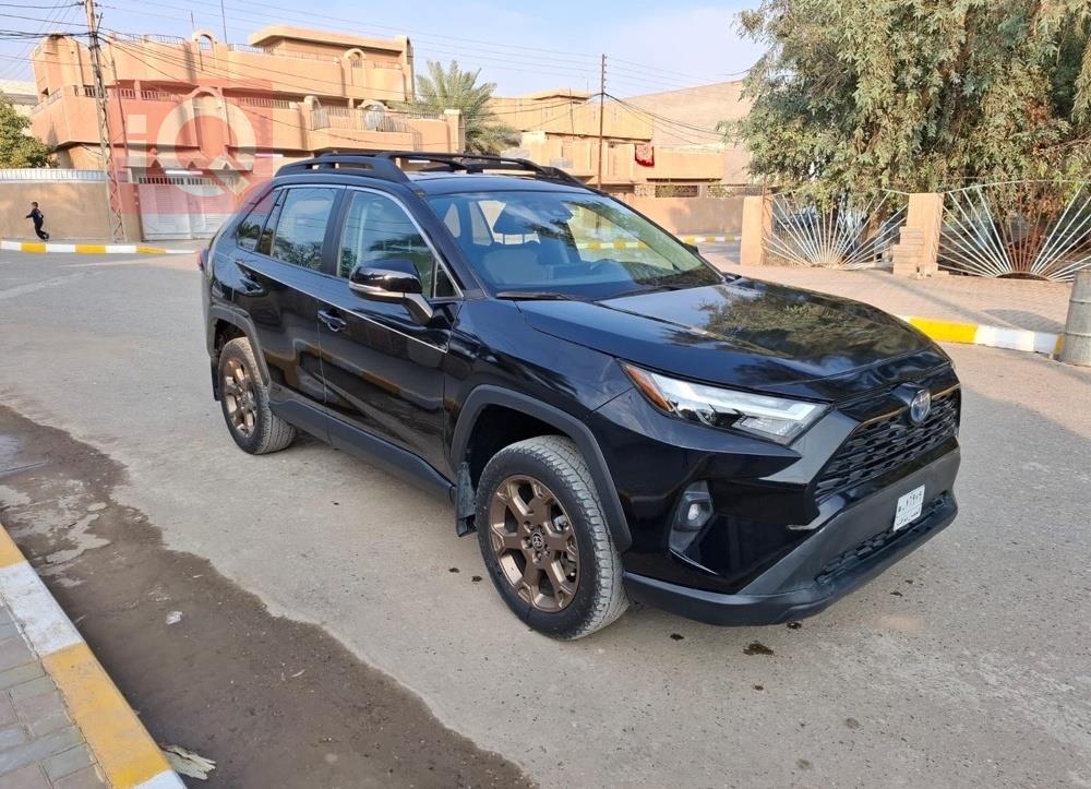 تۆیۆتا ڕاڤ 4